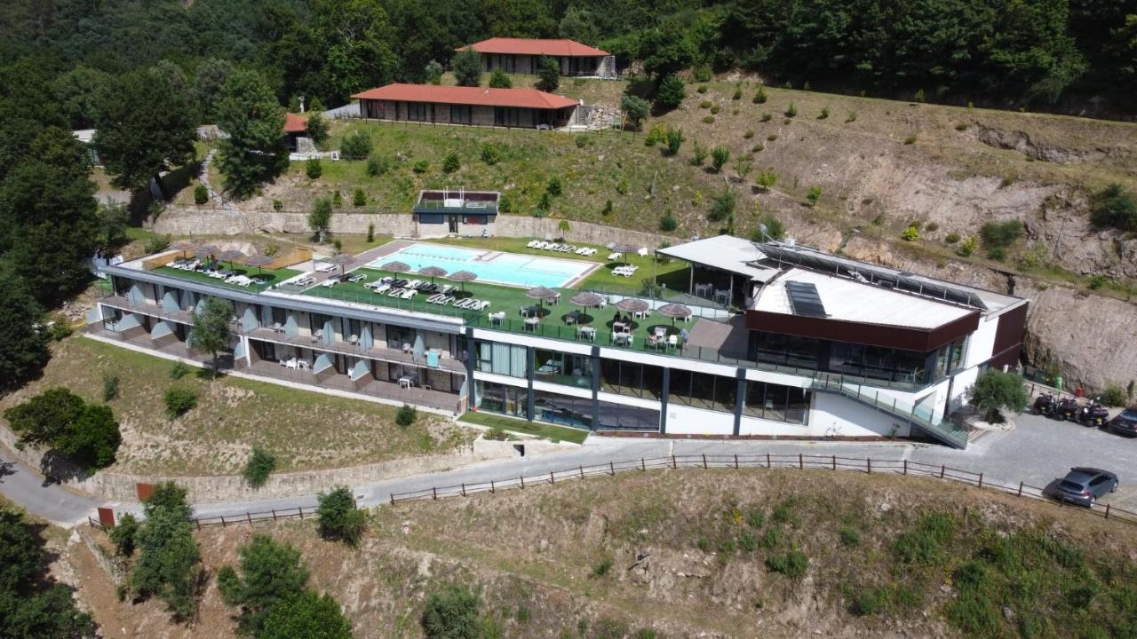 Dobau Casas Hotel Vieira do Minho Bagian luar foto